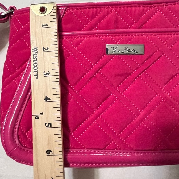 NWOT Vera Bradley Microfiber Trimmed Trapeze Crossbody Fuchsia Pink “BarbieCore” - Picture 10 of 10